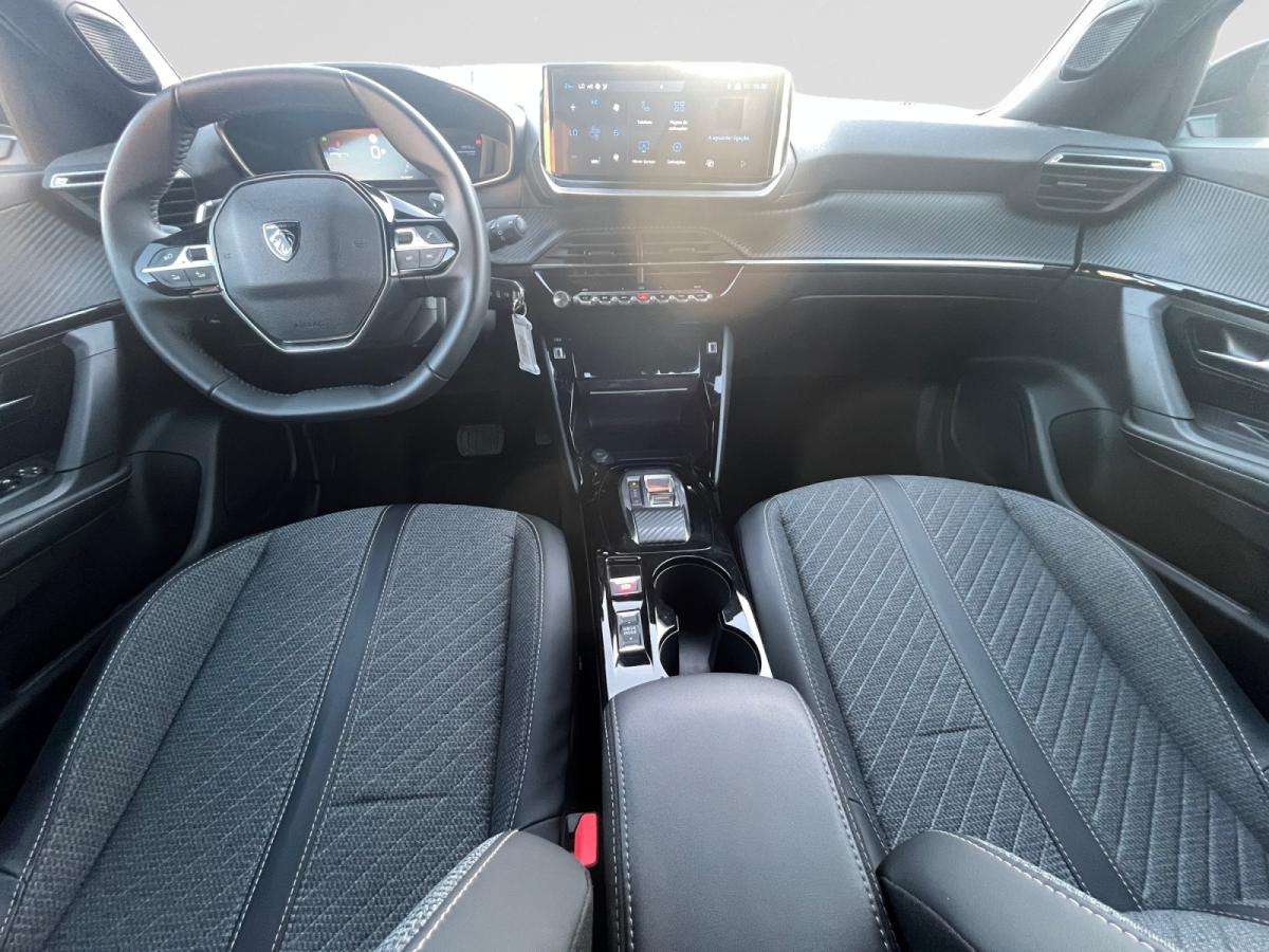 peugeot-2008-2025-hibrido-a-gasolina-1199cc