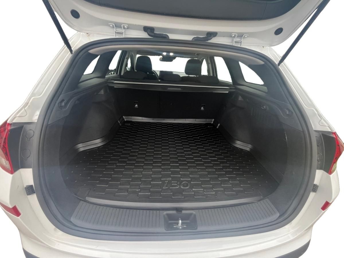 hyundai-i30-sw-2024-gasolina-998cc