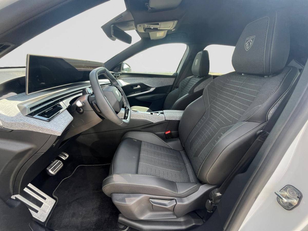 peugeot-3008-2025-hibrido-a-gasolina-1199cc