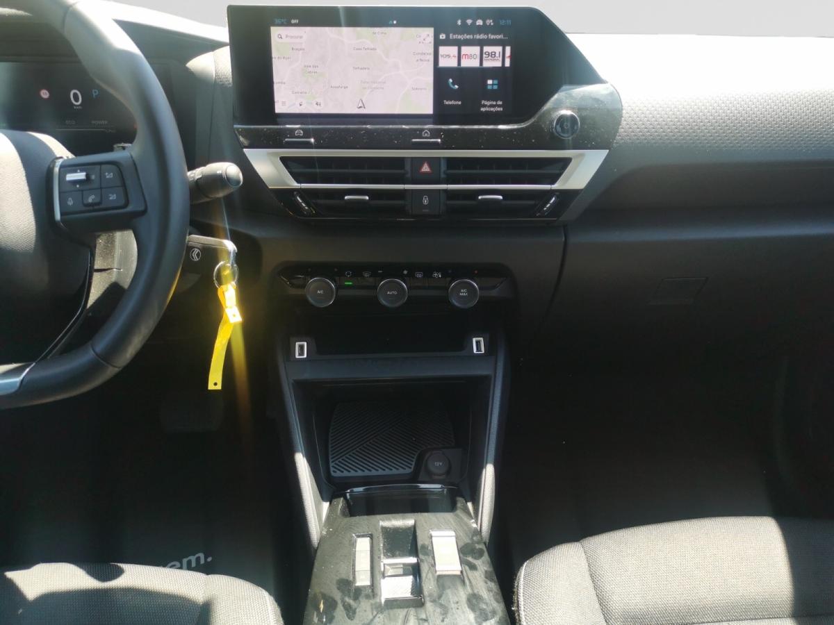 citroen-c4-2025-hibrido-a-gasolina-1199cc