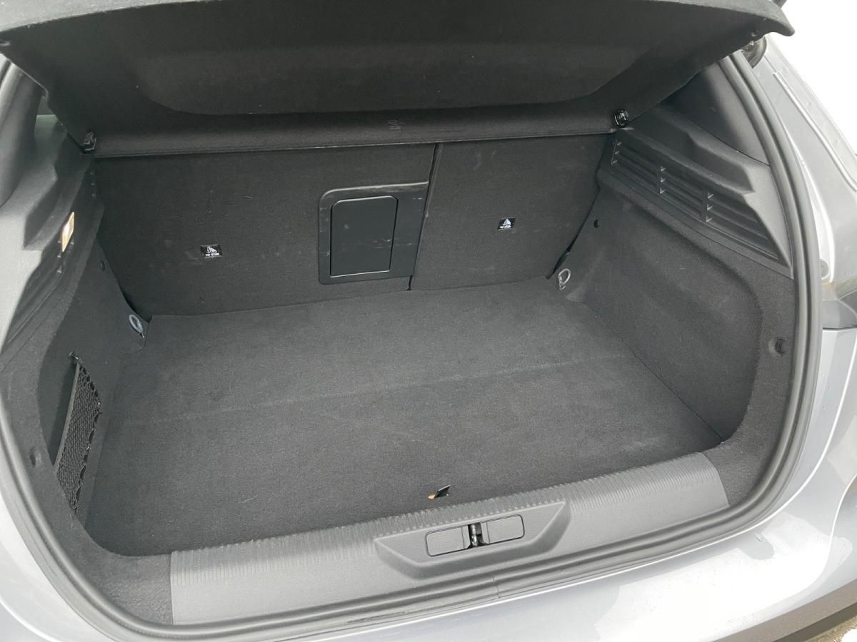 peugeot-308-2024-hibrido-a-gasolina-1598cc