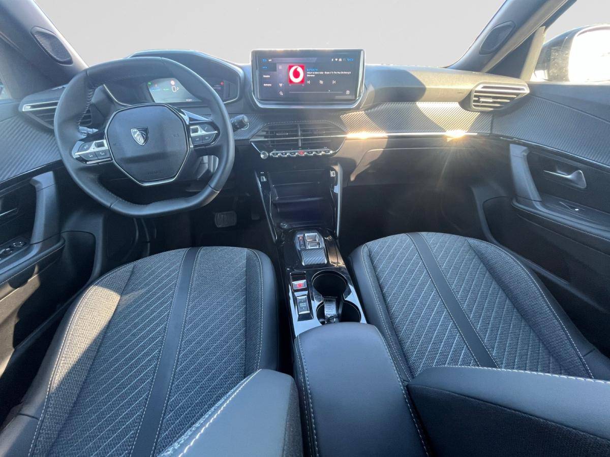 peugeot-2008-2025-eletrico-0cc
