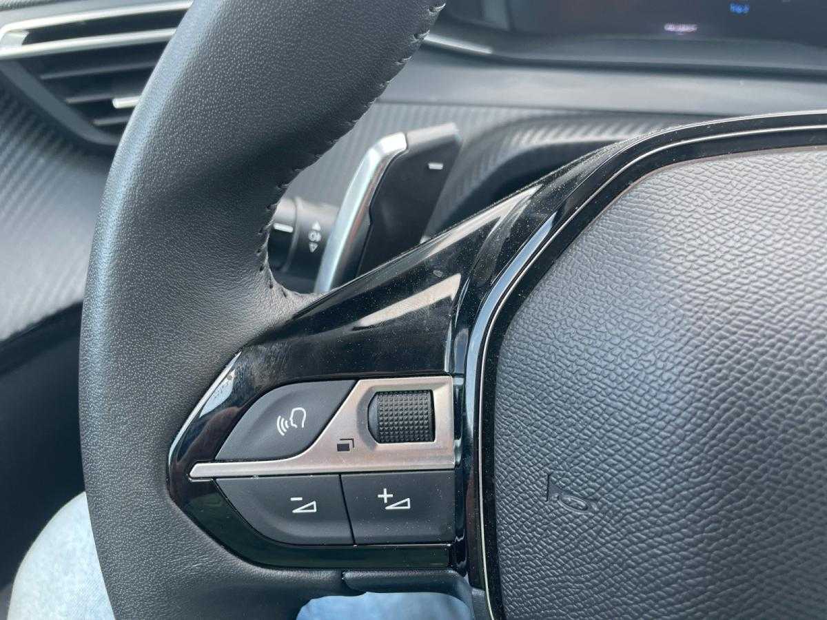 peugeot-208-2025-gasolina-1199cc
