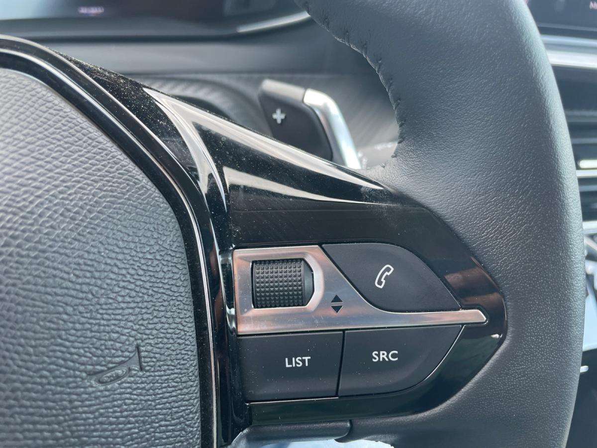 peugeot-208-2025-gasolina-1199cc