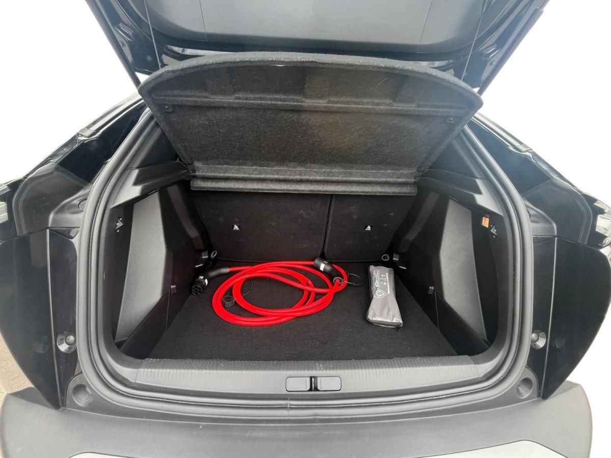 peugeot-2008-2025-eletrico-0cc