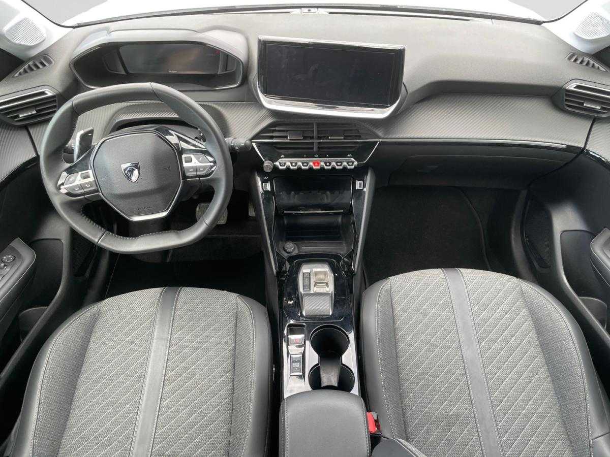 peugeot-208-2025-gasolina-1199cc