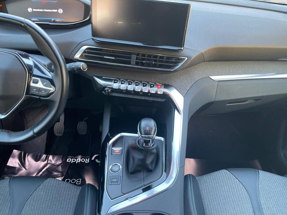 peugeot-5008-2023-gasolina-1199cc