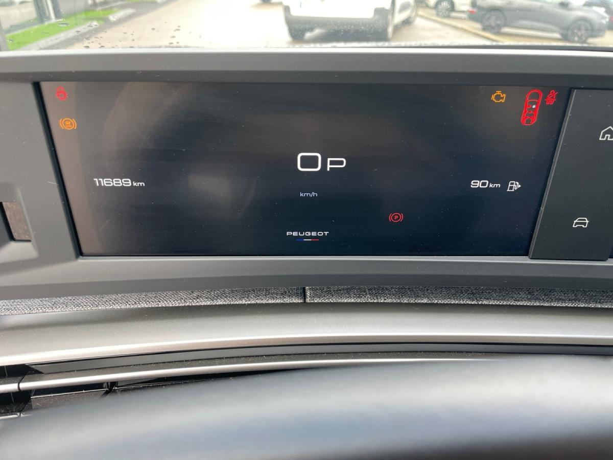 peugeot-5008-2025-hibrido-a-gasolina-1199cc