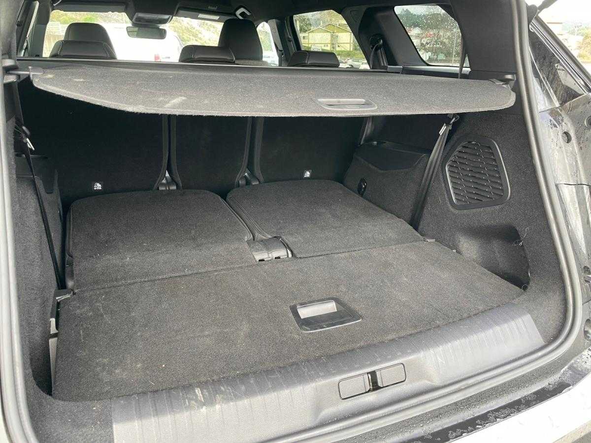 peugeot-5008-2025-hibrido-a-gasolina-1199cc