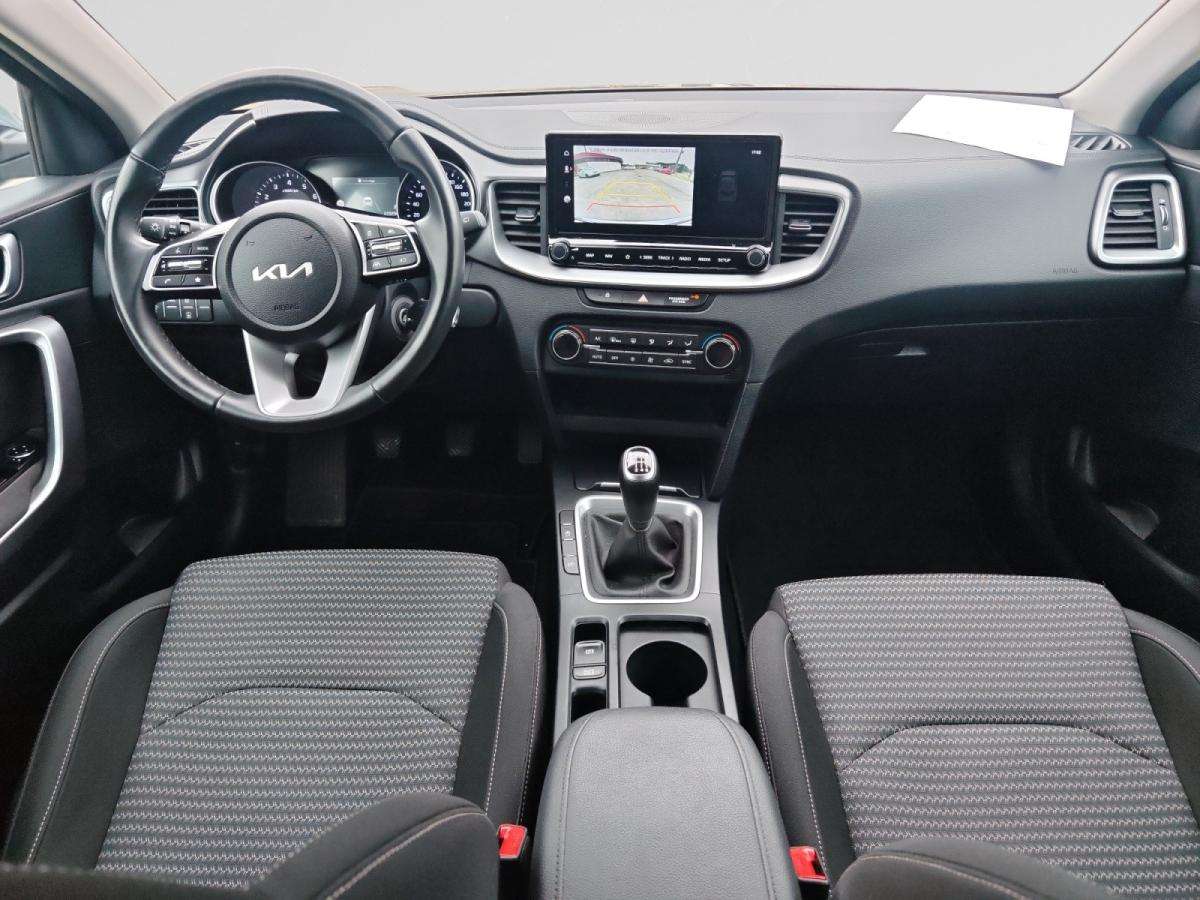 kia-xceed-2025-gasolina-1482cc