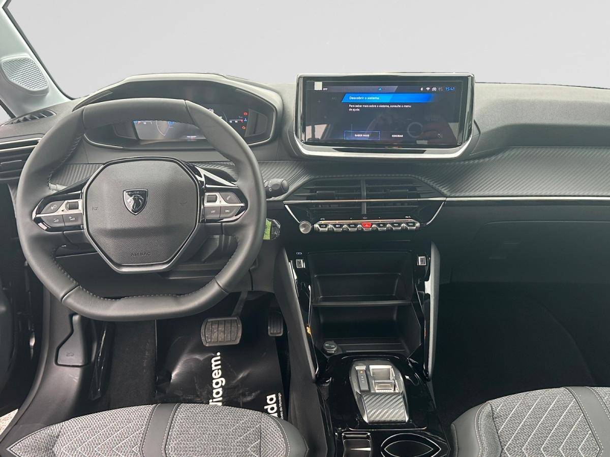 peugeot-208-2026-gasolina-1198cc