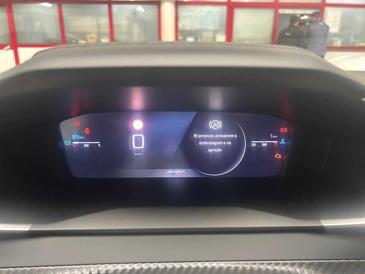 peugeot-2008-2025-gasolina-1198cc
