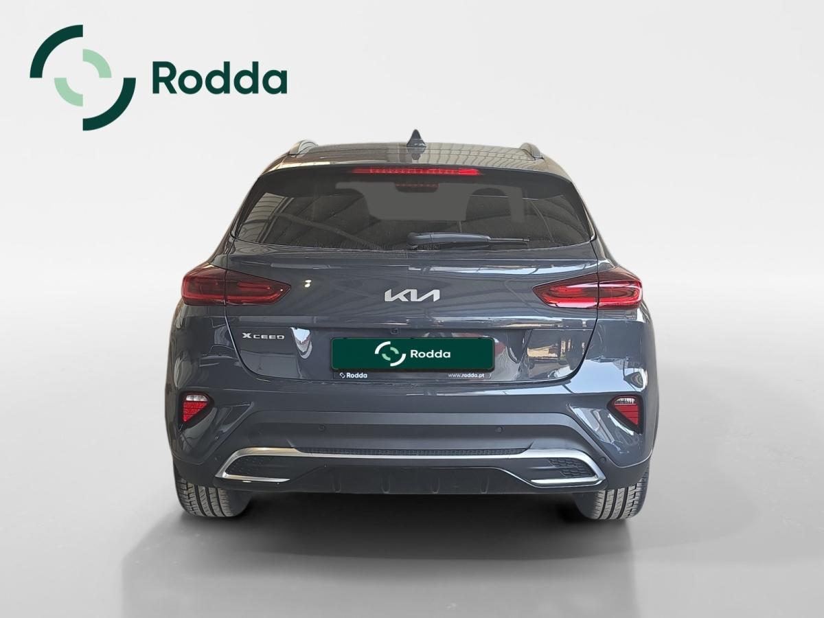 kia-xceed-2026-gasolina-998cc