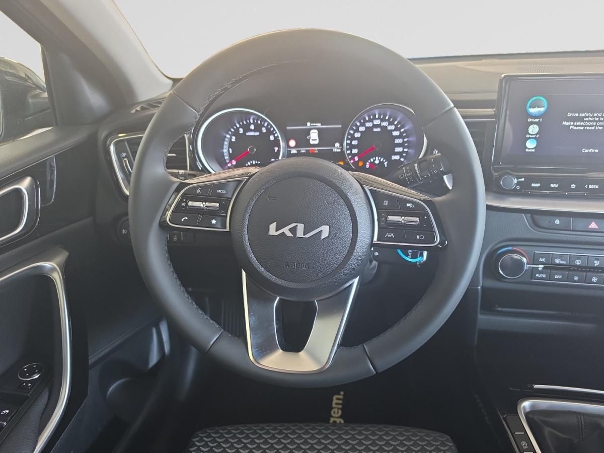 kia-xceed-2026-gasolina-998cc