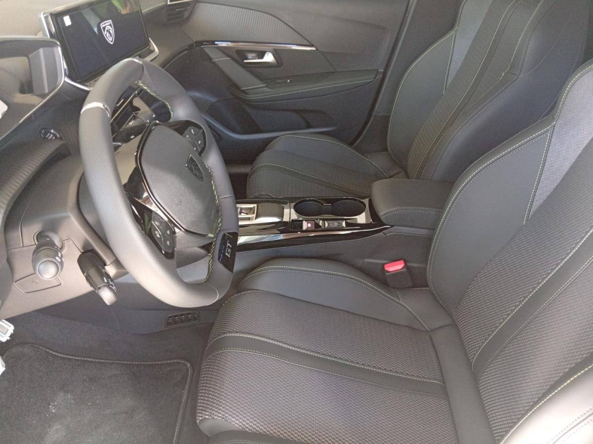 peugeot-208-2026-gasolina-1199cc