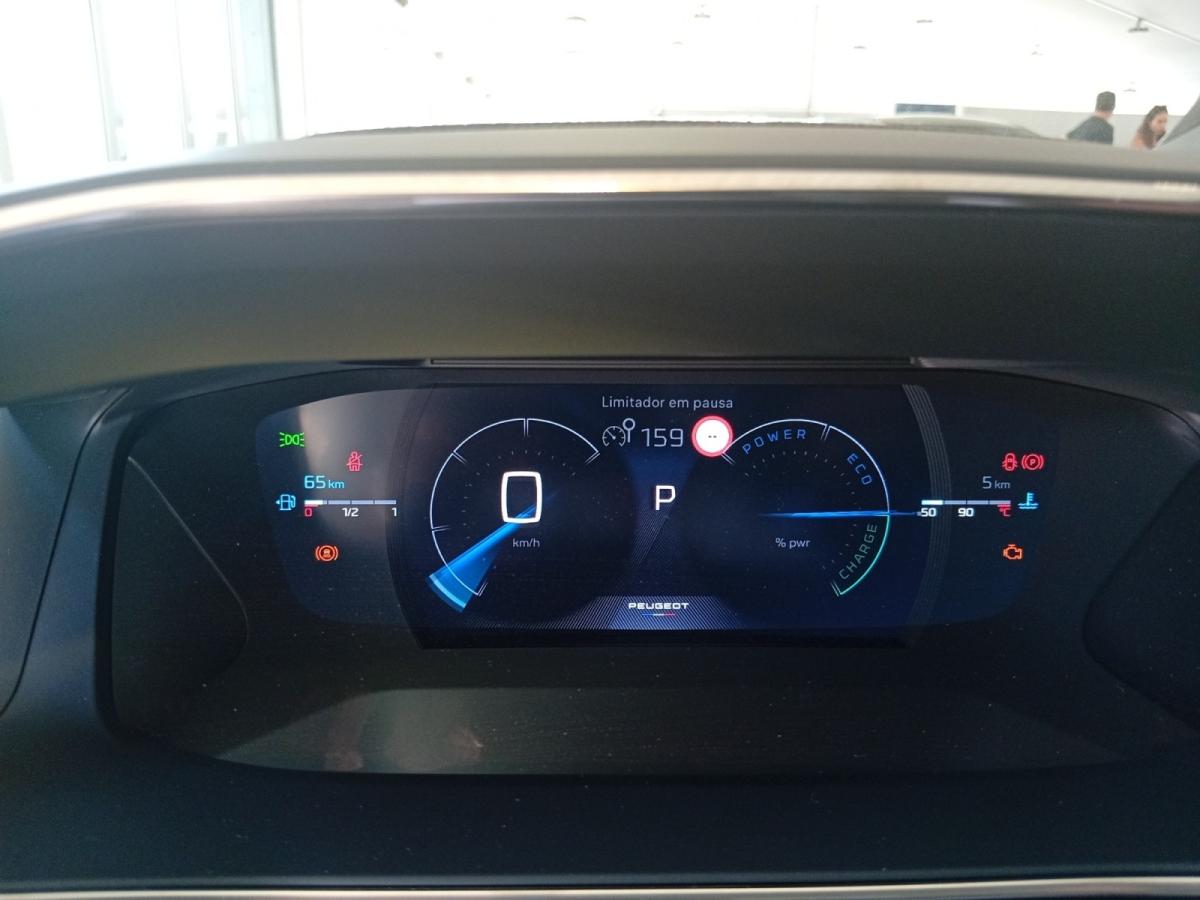 peugeot-208-2026-gasolina-1199cc