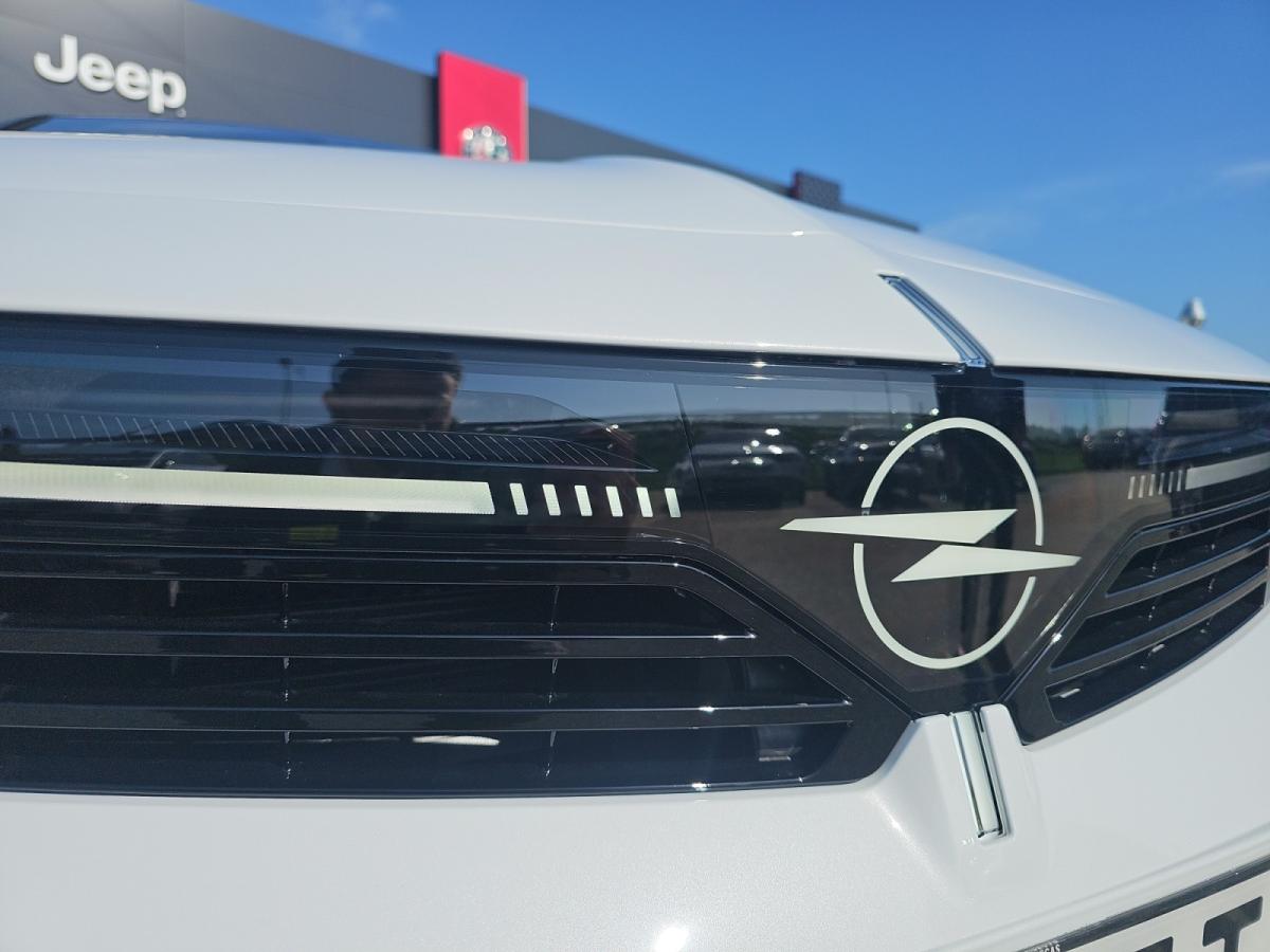 opel-astra-2026-gasolina-1198cc