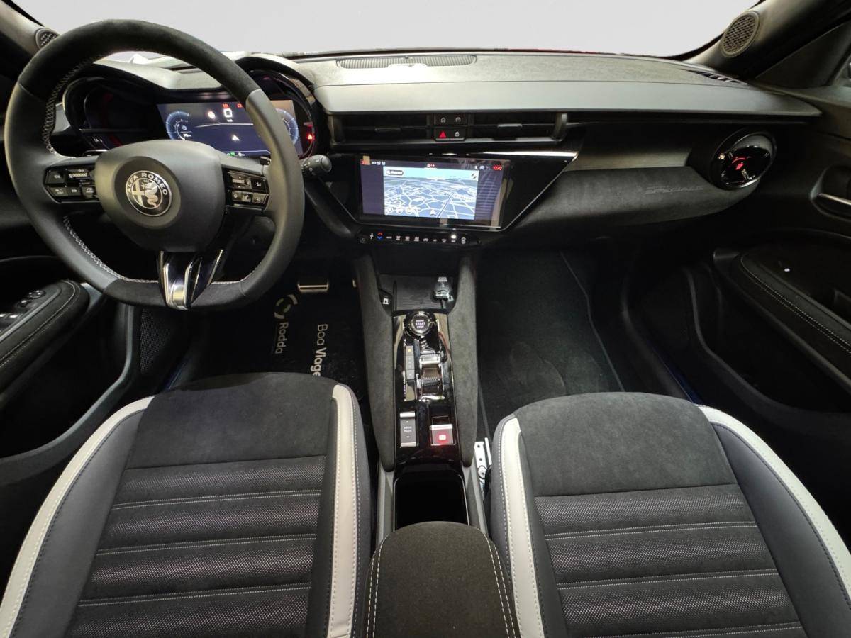 alfa-romeo-junior-2026-hibrido-a-gasolina-0cc