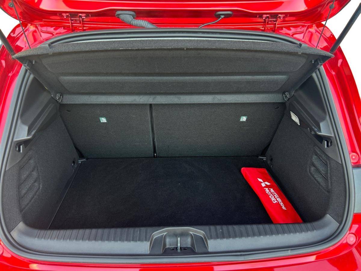 mitsubishi-colt-2025-gasolina-999cc