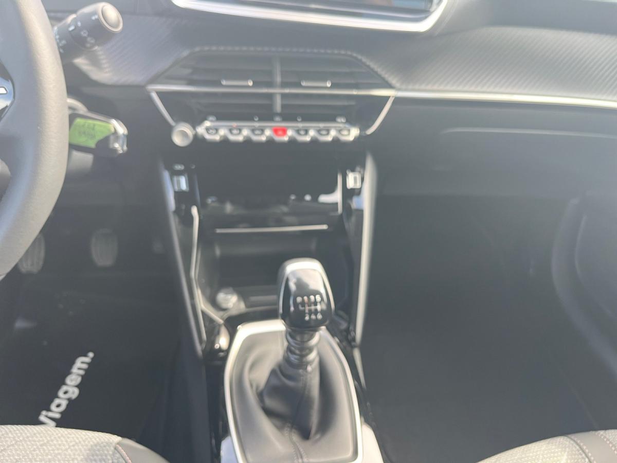 peugeot-208-2026-gasolina-1198cc