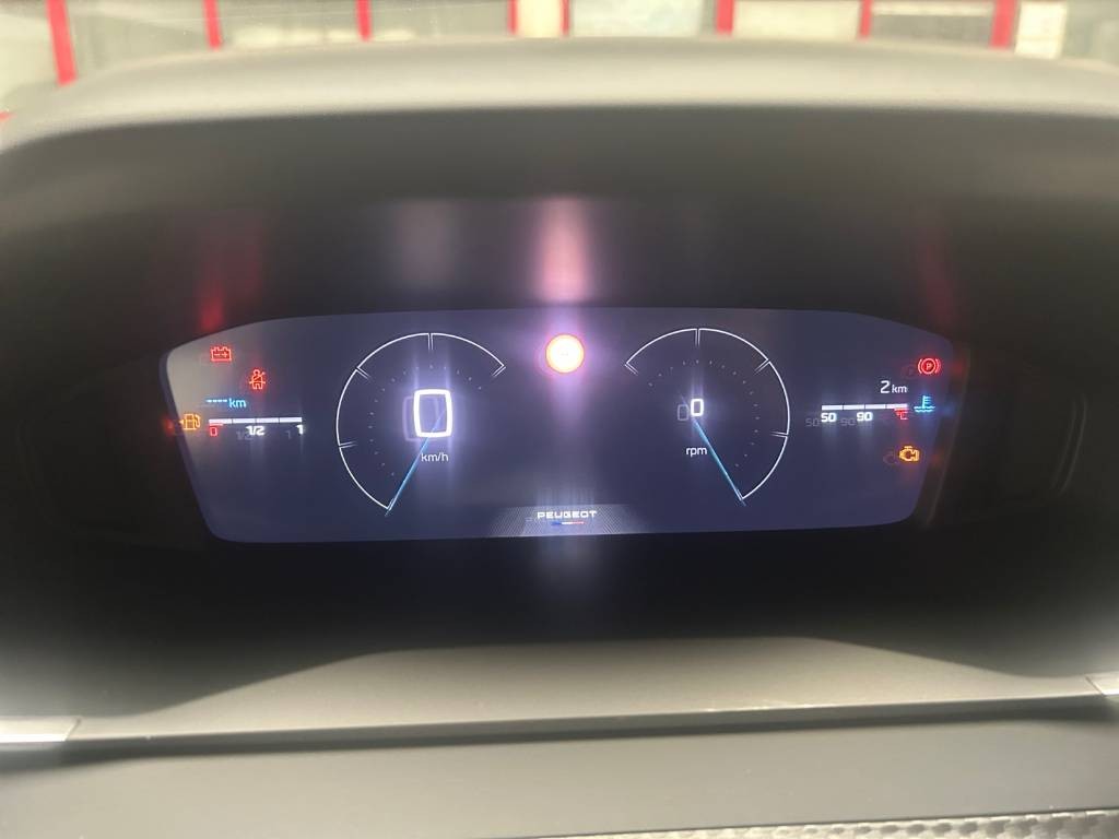 peugeot-2008-2026-gasolina-1199cc