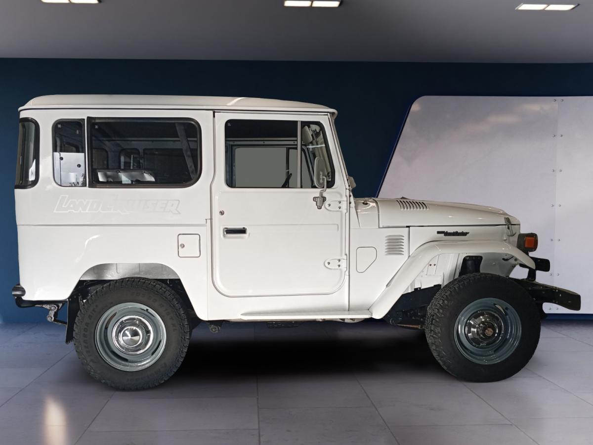 toyota-land-cruiser-1982-diesel-2977cc
