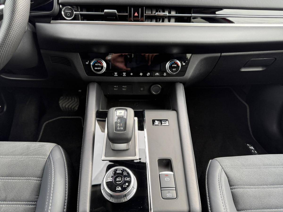mitsubishi-outlander-2026-hibrido-a-gasolina-2360cc