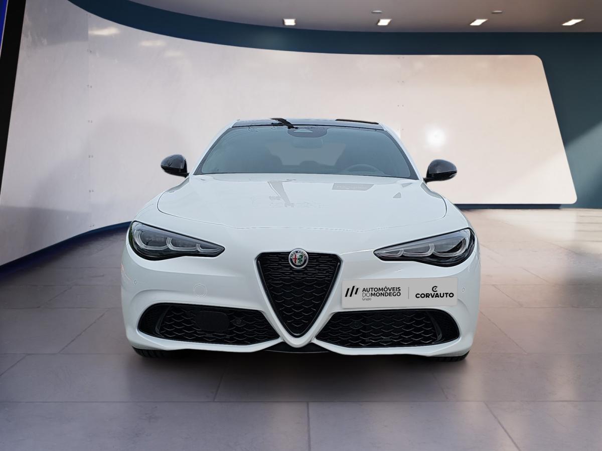 alfa-romeo-giulia-2025-diesel-2143cc