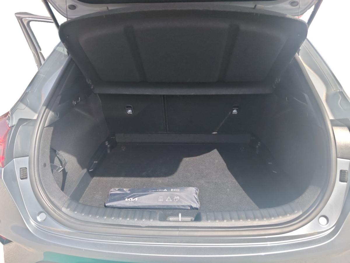 kia-xceed-2025-gasolina-998cc