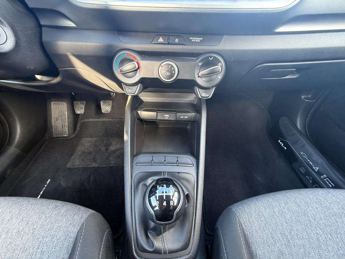 kia-stonic-2025-gasolina-998cc