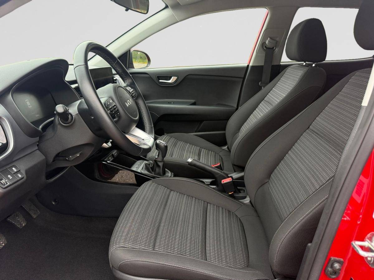 kia-stonic-2025-gasolina-998cc