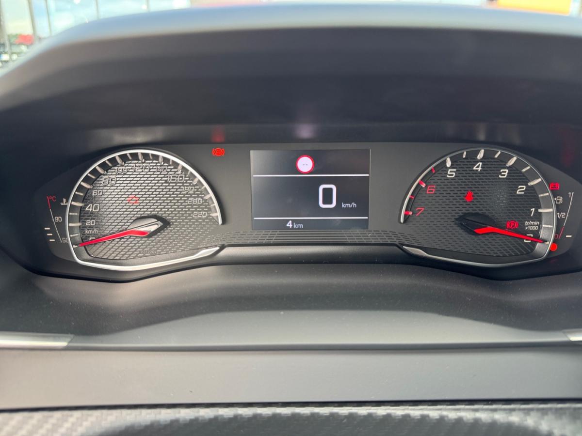 peugeot-208-2026-gasolina-1199cc