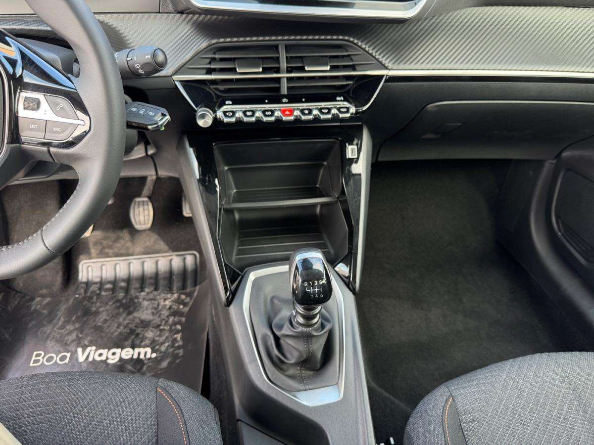 peugeot-208-2026-gasolina-1199cc