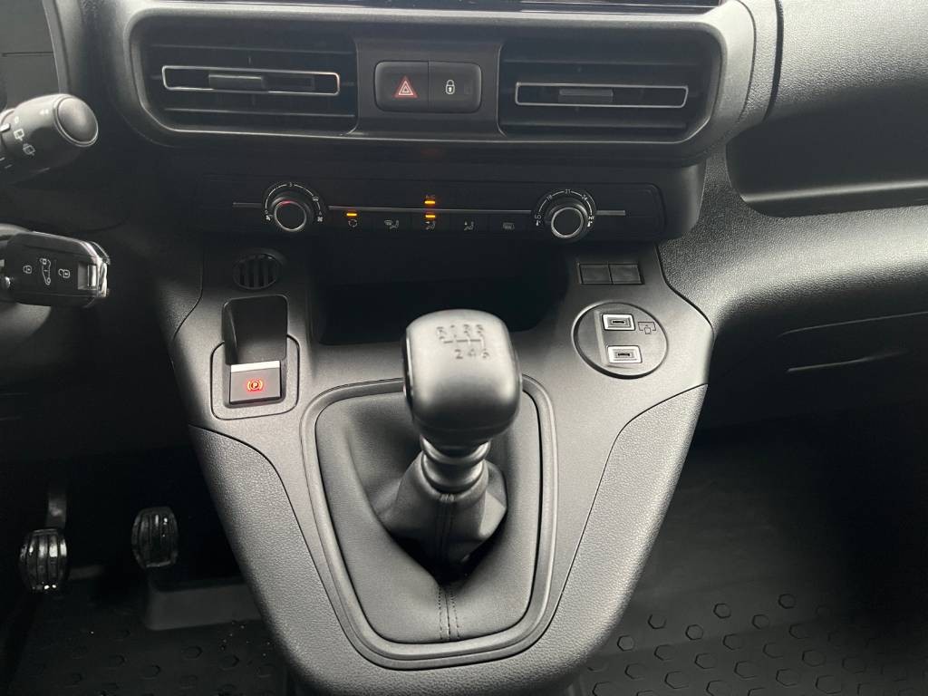 opel-combo-2026-diesel-1498cc