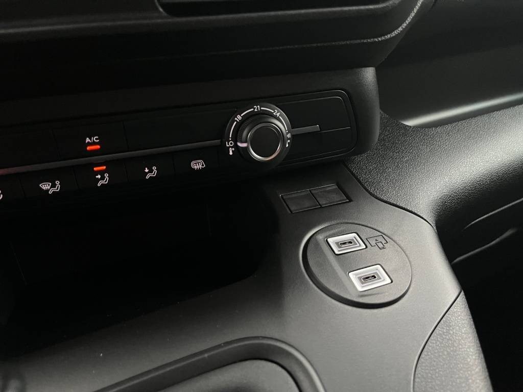 opel-combo-2026-diesel-1498cc