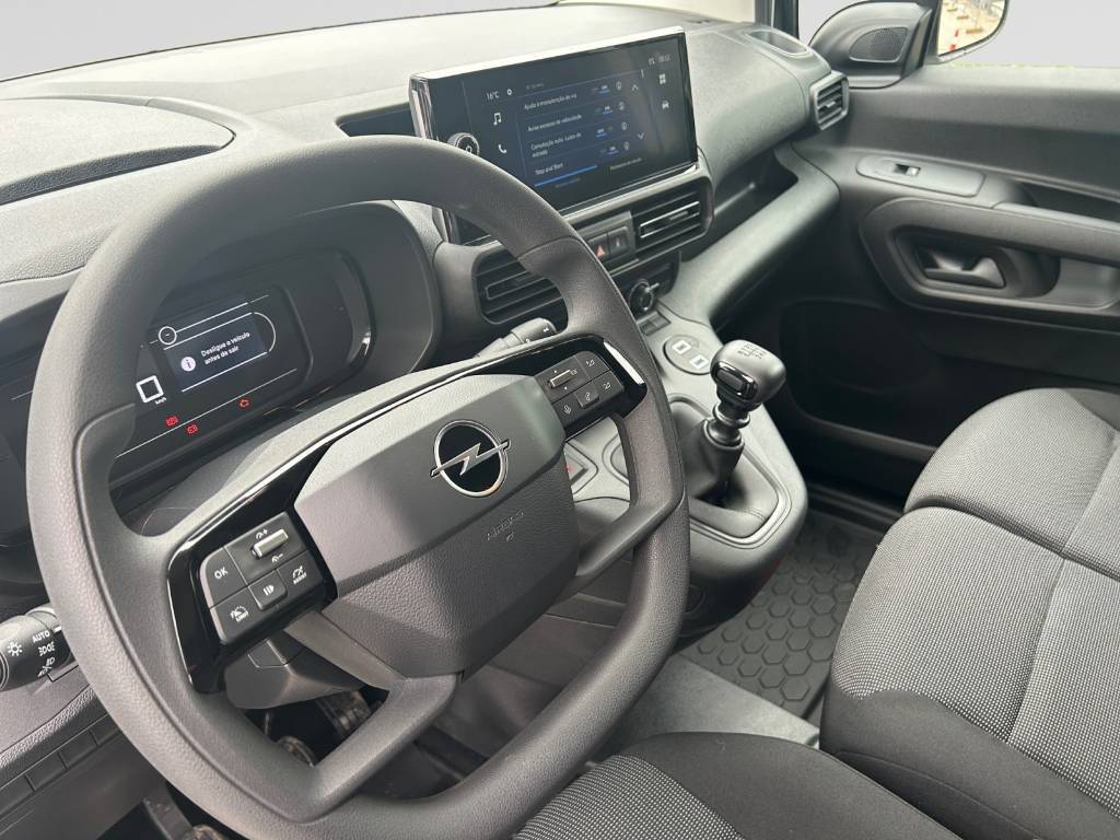 opel-combo-2026-diesel-1498cc