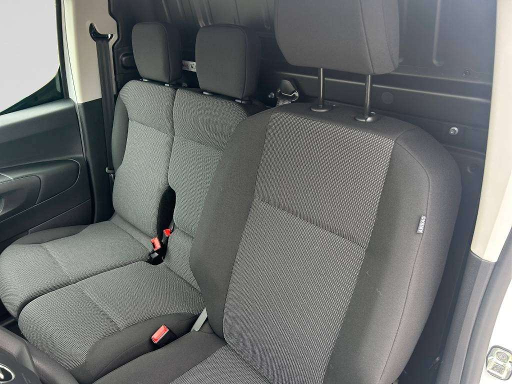 opel-combo-2026-diesel-1498cc