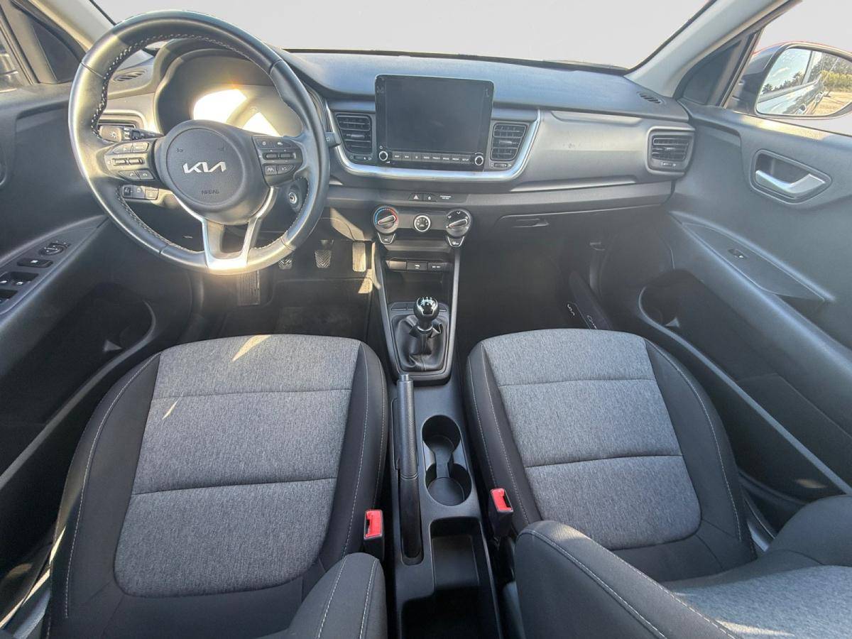 kia-stonic-2025-gasolina-998cc