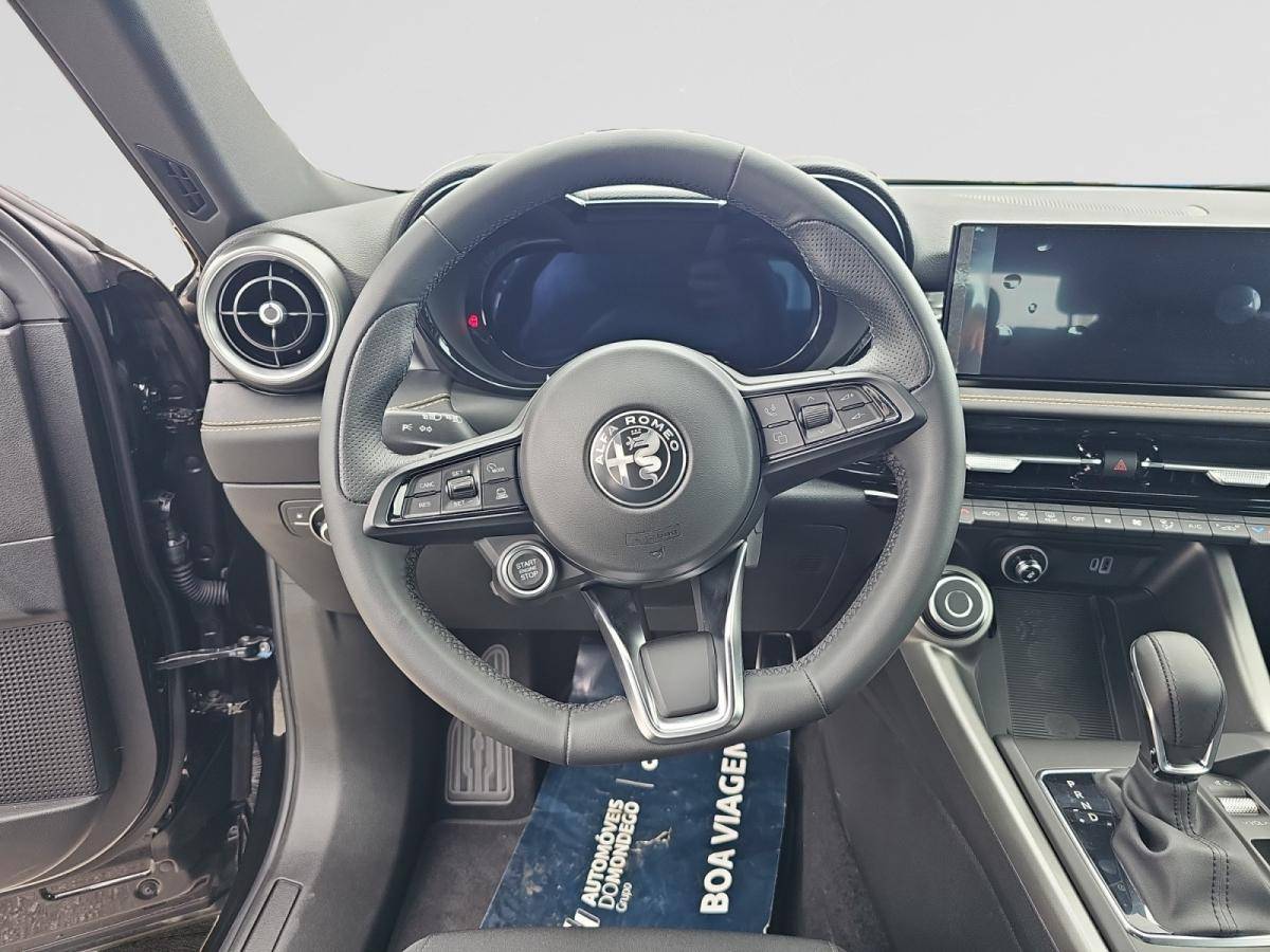 alfa-romeo-tonale-2025-hibrido-a-gasolina-1248cc