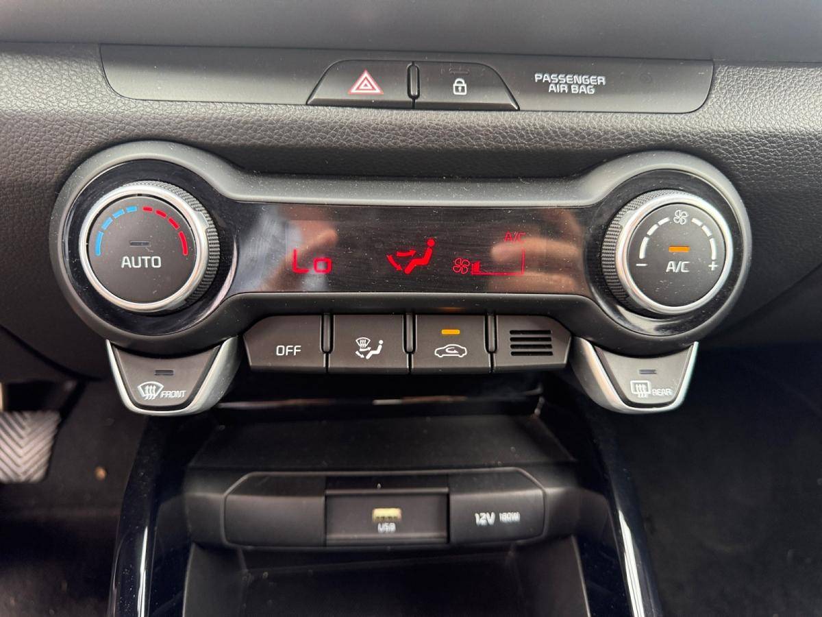 kia-stonic-2025-gasolina-997cc