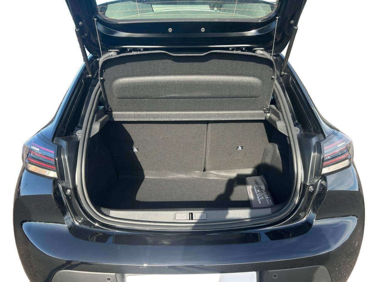 peugeot-208-2025-gasolina-1198cc