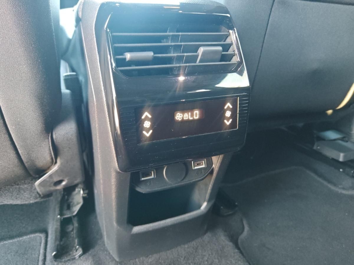 peugeot-5008-2026-hibrido-a-gasolina-1199cc