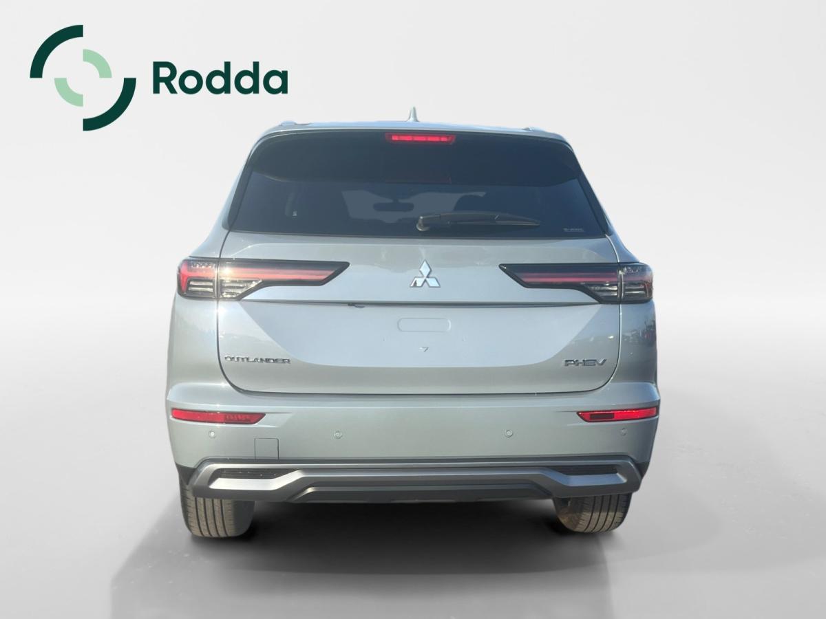 mitsubishi-outlander-2026-hibrido-a-gasolina-2360cc