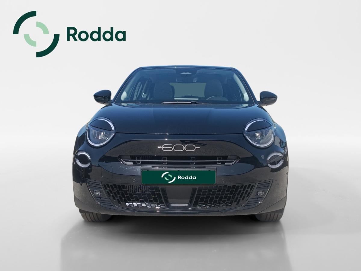 fiat-600-2026-gasolina-1199cc
