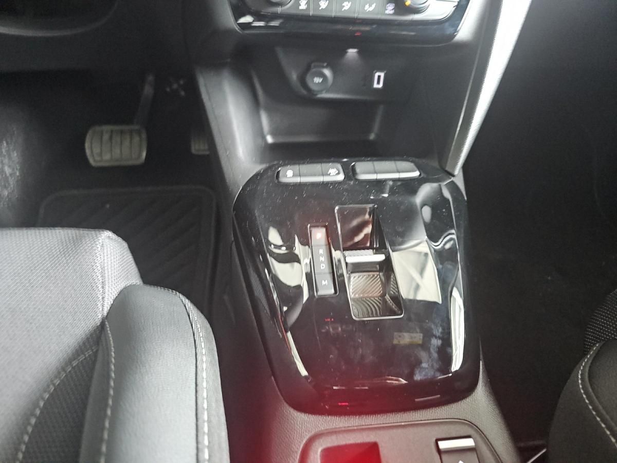 opel-corsa-2025-gasolina-1198cc