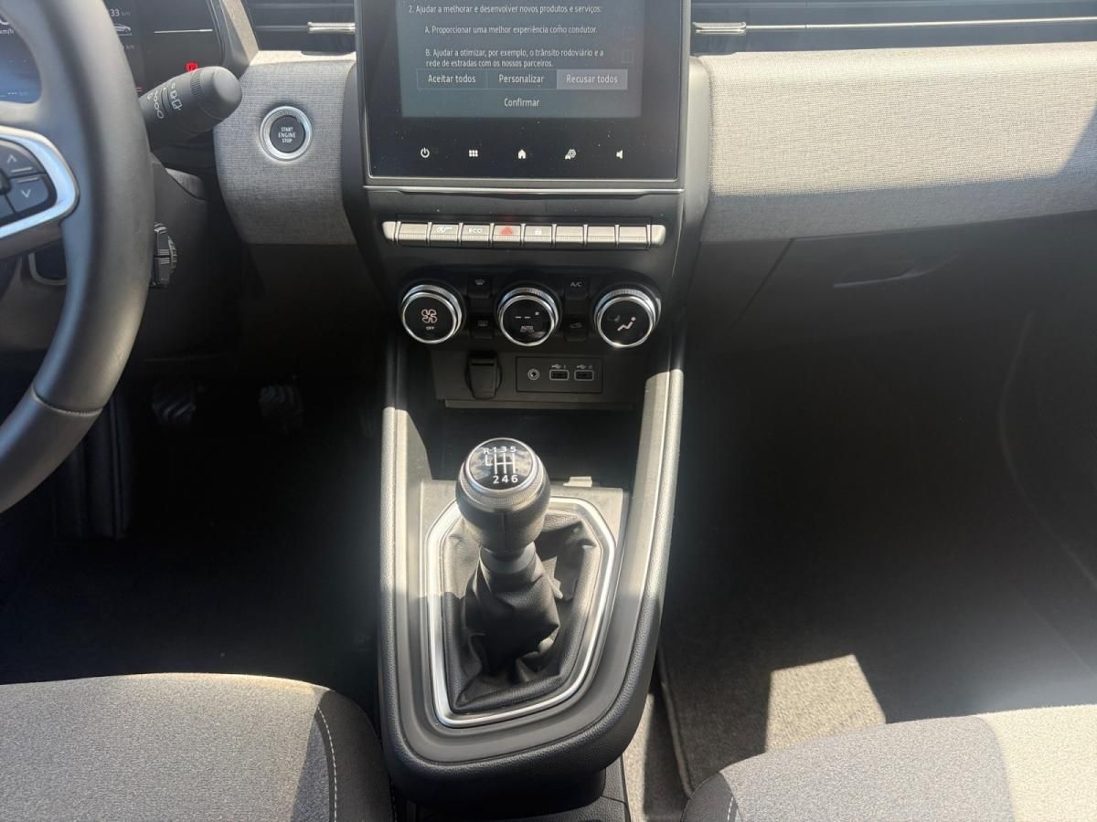 mitsubishi-colt-2025-gasolina-999cc