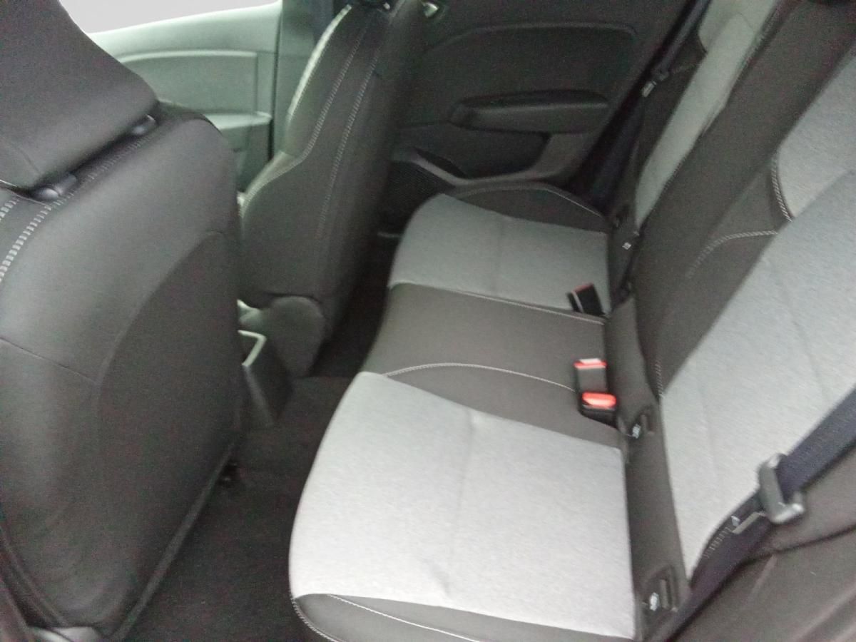 mitsubishi-colt-2025-gasolina-999cc