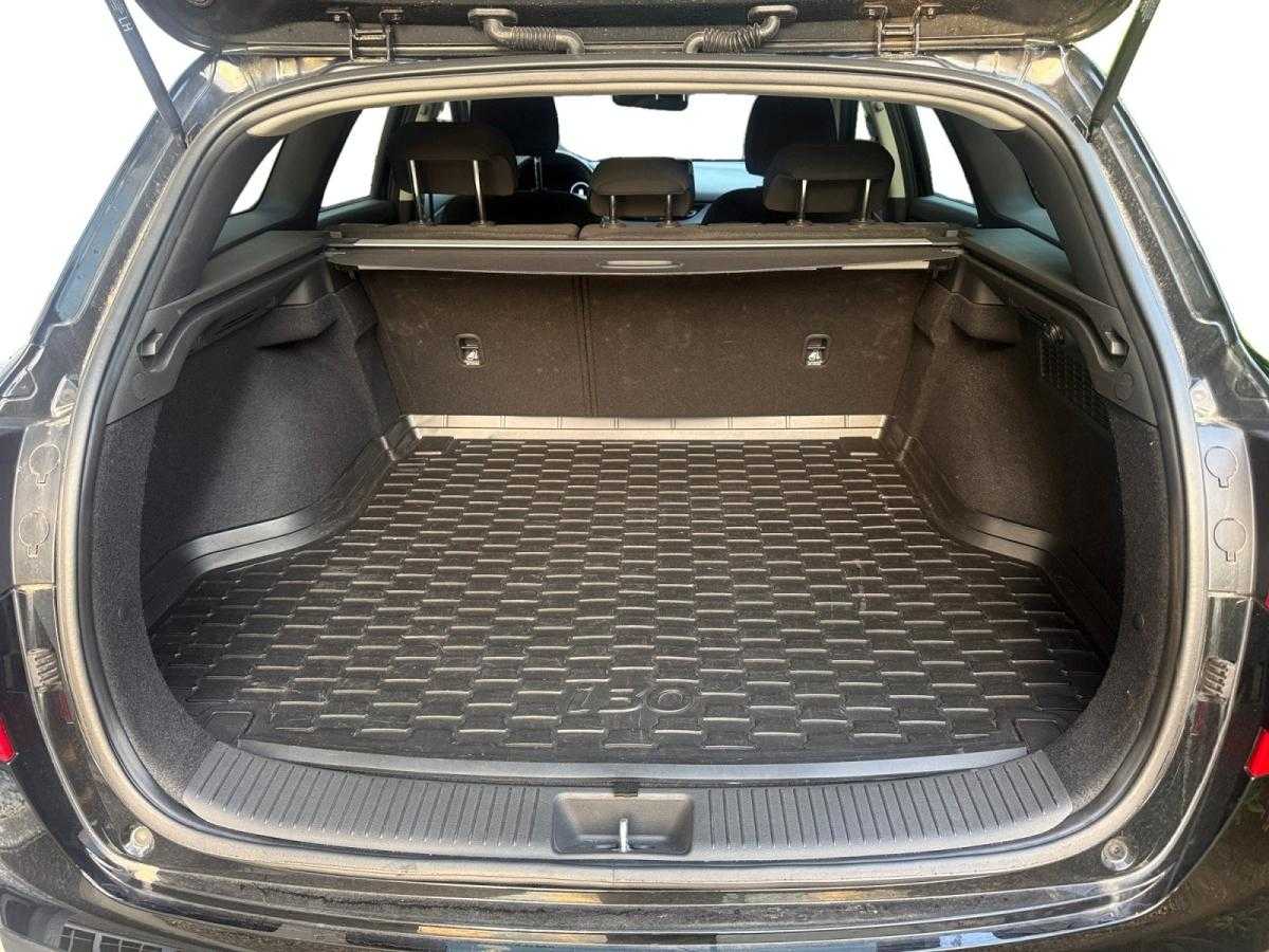 hyundai-i30-sw-2024-gasolina-998cc
