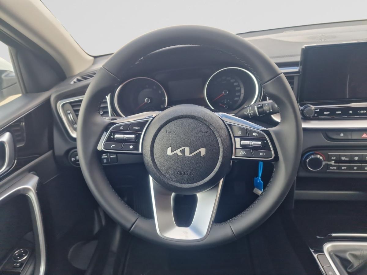 kia-xceed-2026-gasolina-998cc