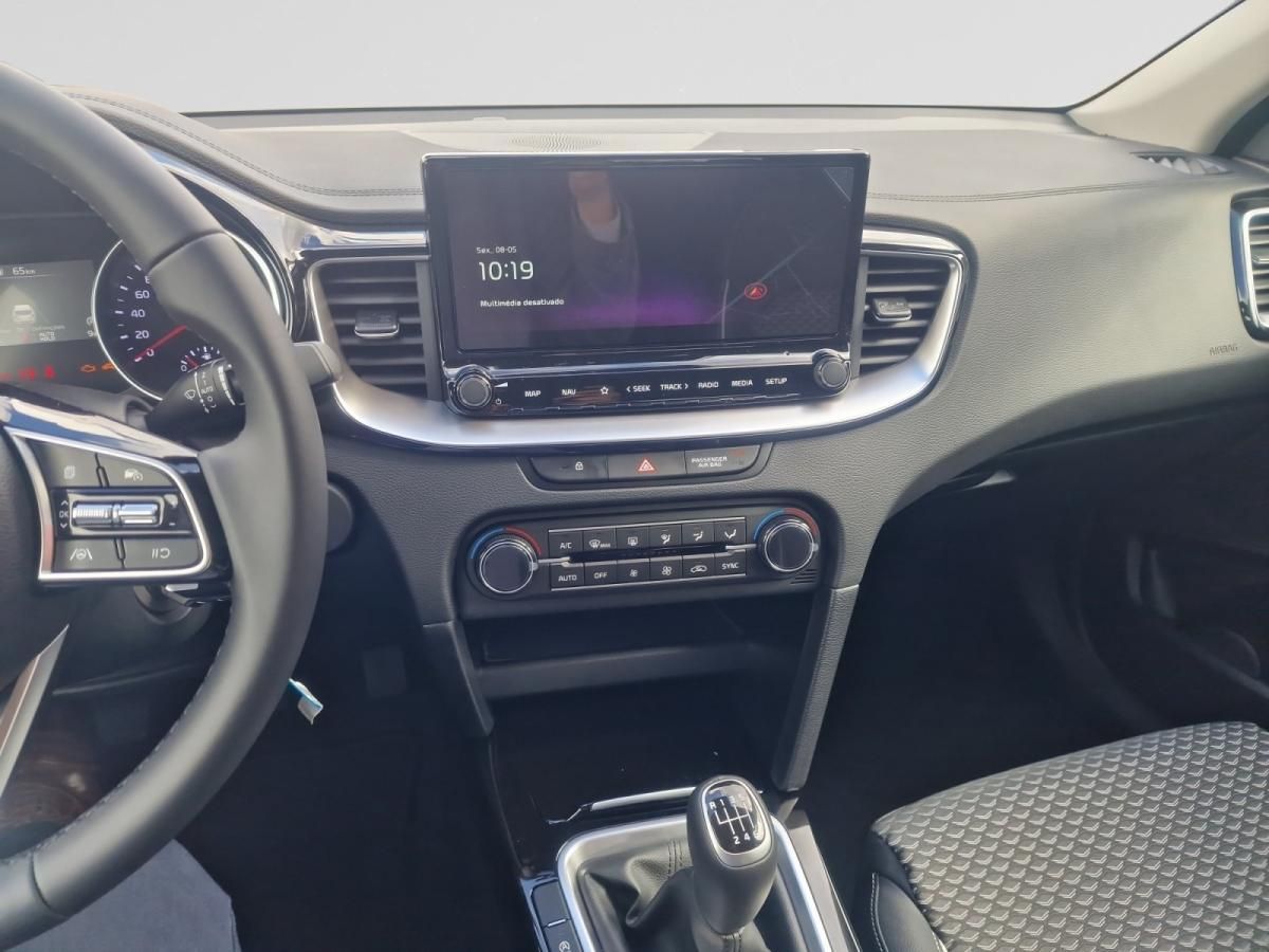 kia-xceed-2026-gasolina-998cc